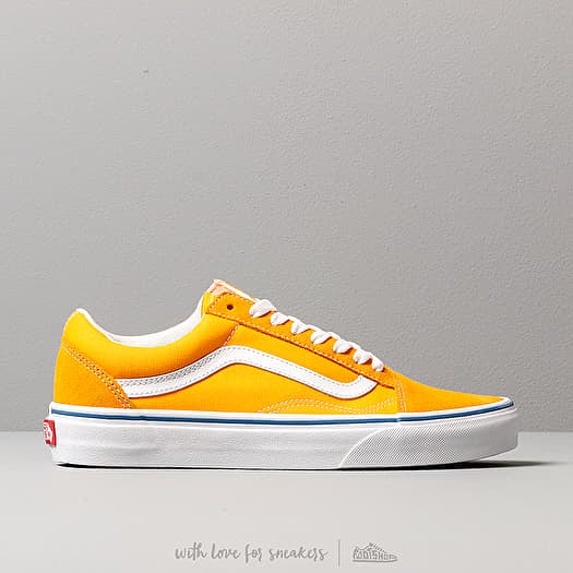 Vans old skool yellow & true deals white skate shoes