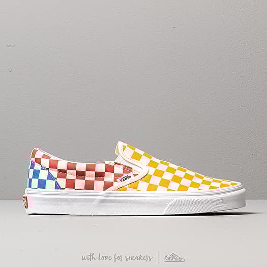 Vans slip on checkerboard red blue hot sale