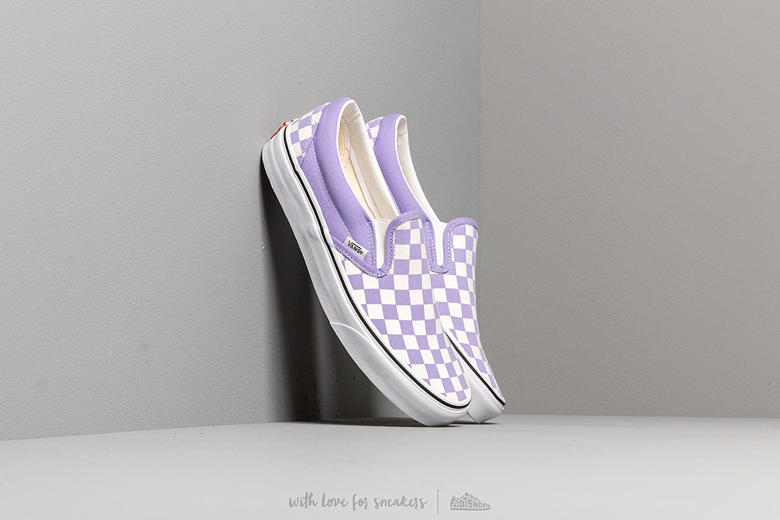 Violet slip on vans store