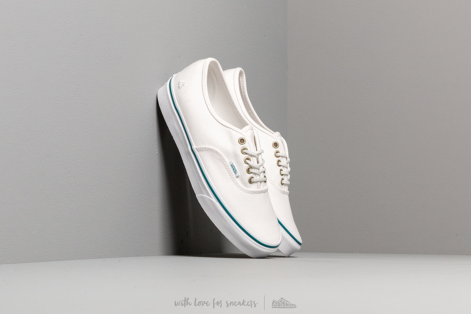 Herren Sneaker und Schuhe Vans Authentic (P.E.T.) True White/ Ocean