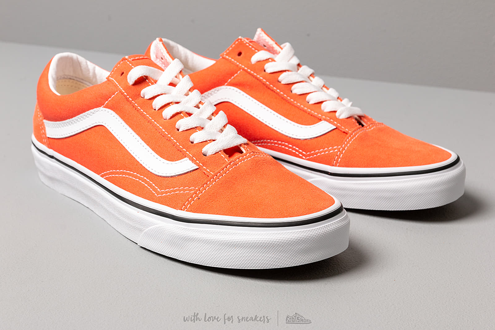 Men s shoes Vans Old Skool Emberglow True White Footshop