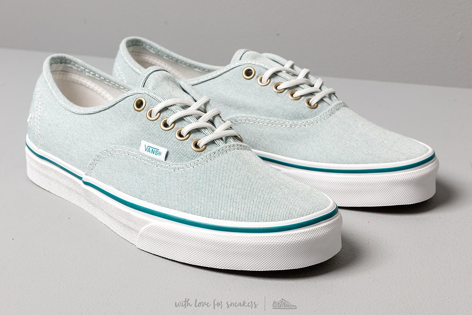 Pet authentic vans shop