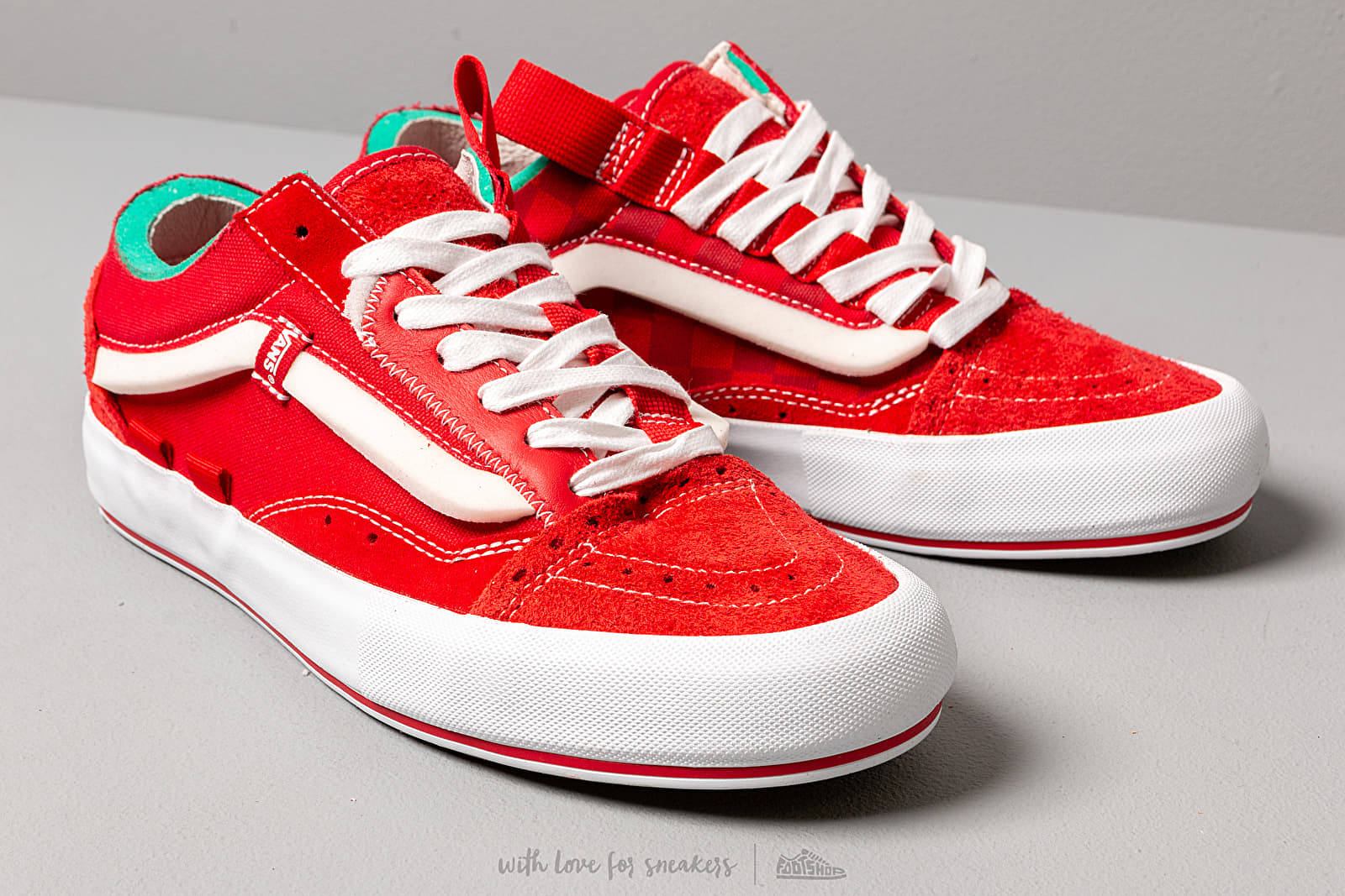 Men s shoes Vans Old Skool Cap Lx Regrind Racing Red Footshop