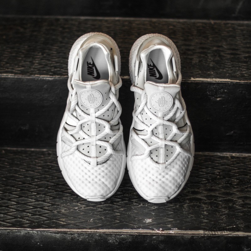 Nike huarache nm femme blanche deals