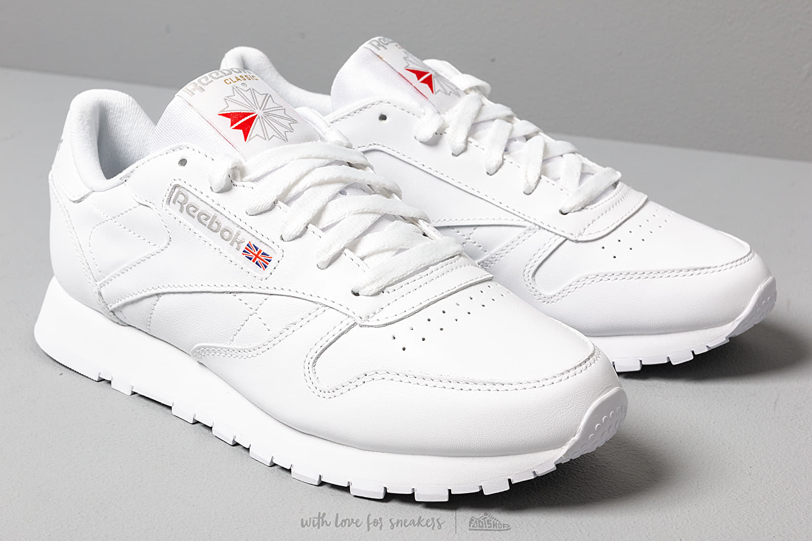 Reebok cl leather 2232 discount
