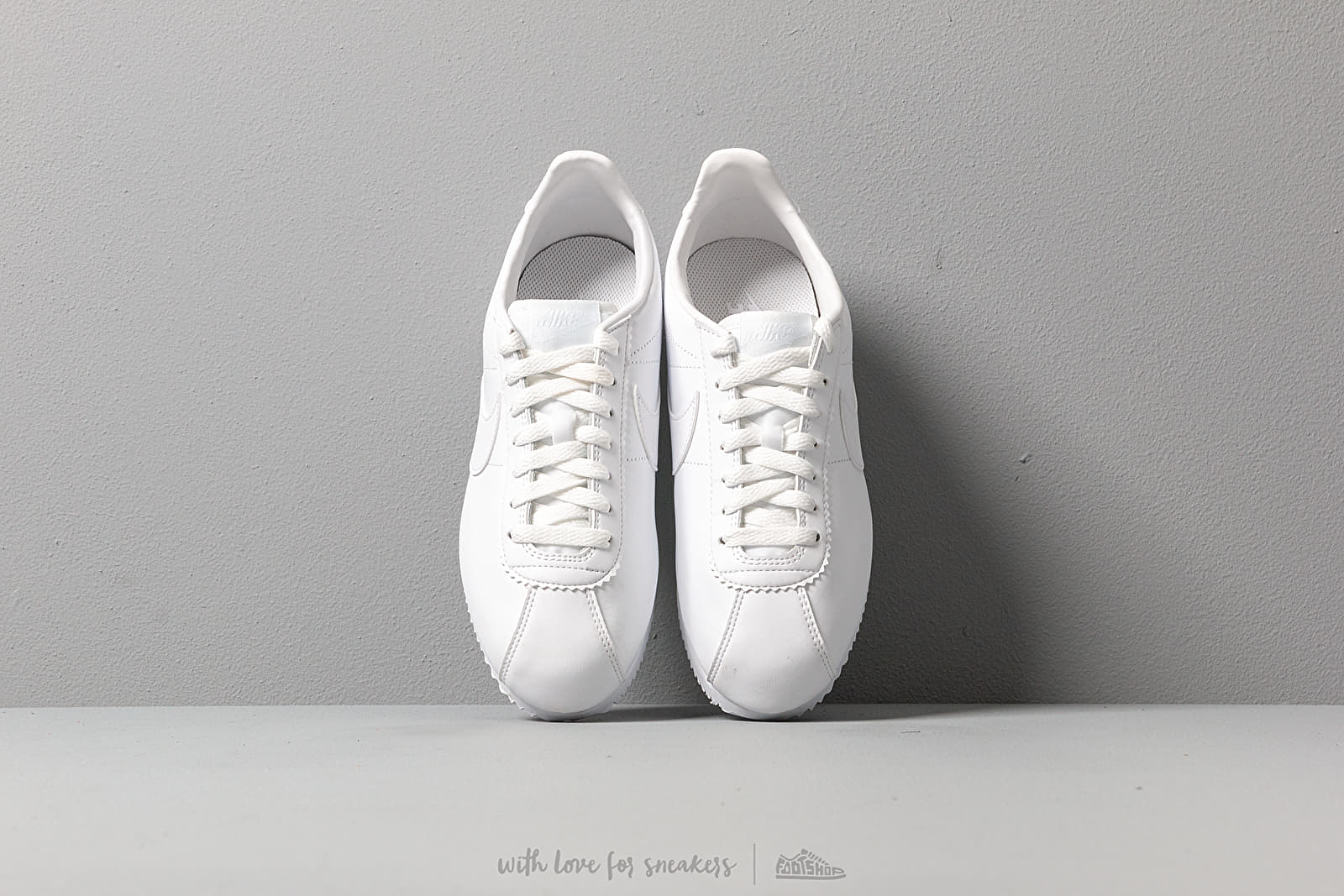 Scarpe donna Nike Wmns Classic Cortez Leather White/ White