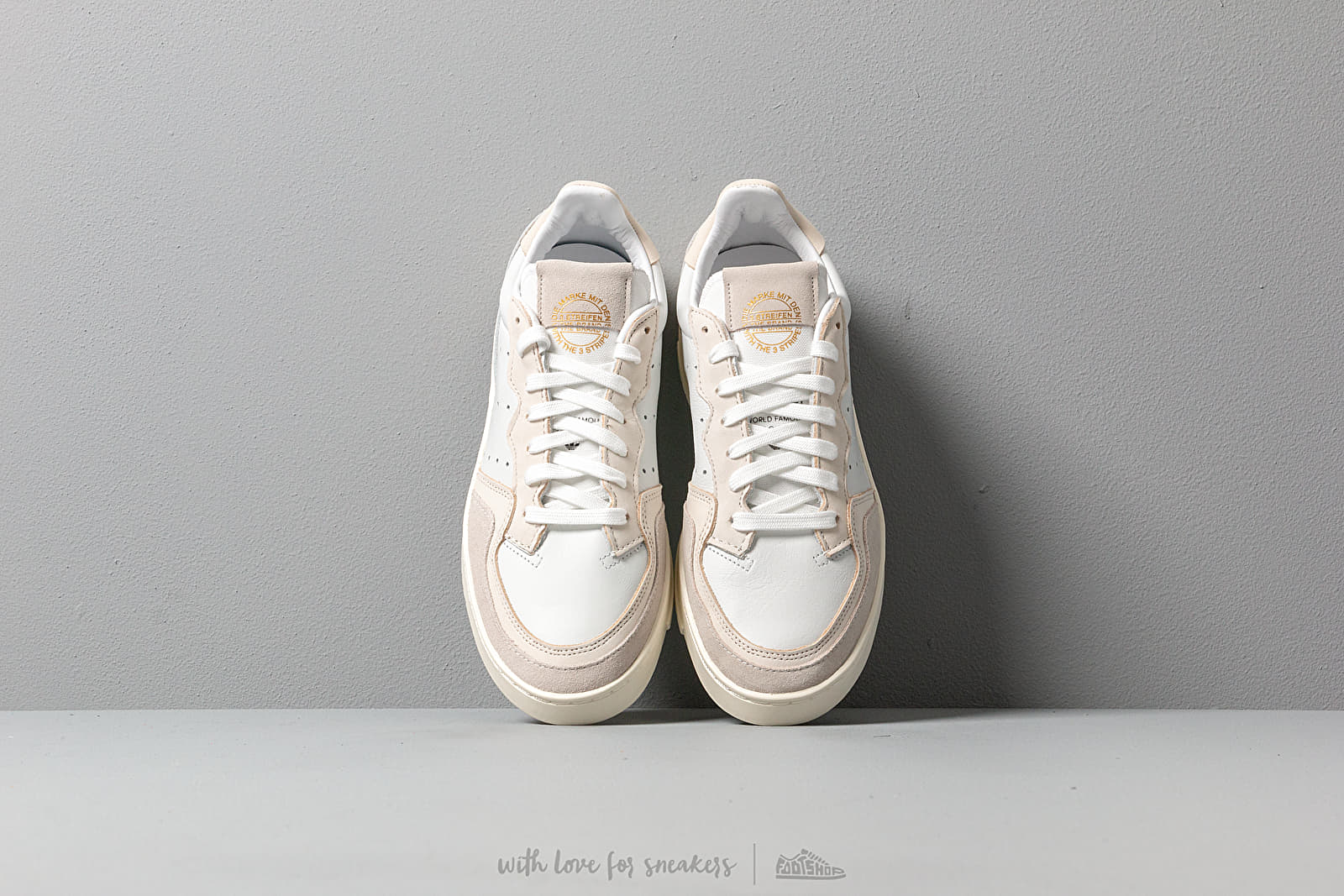 Adidas supercourt best sale white crystal