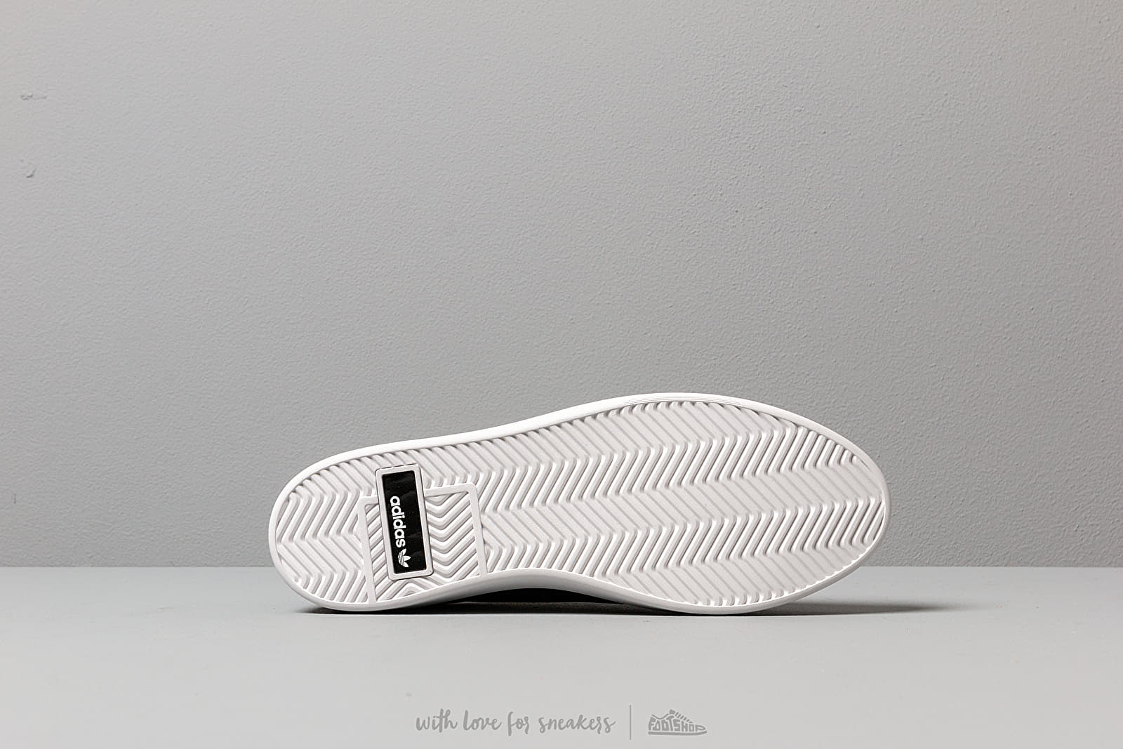Дамски кецове и обувки adidas Sleek Z W Core Black/ Core Black/ Crystal White
