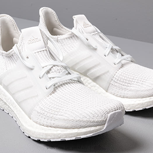 adidas UltraBOOST 19 M