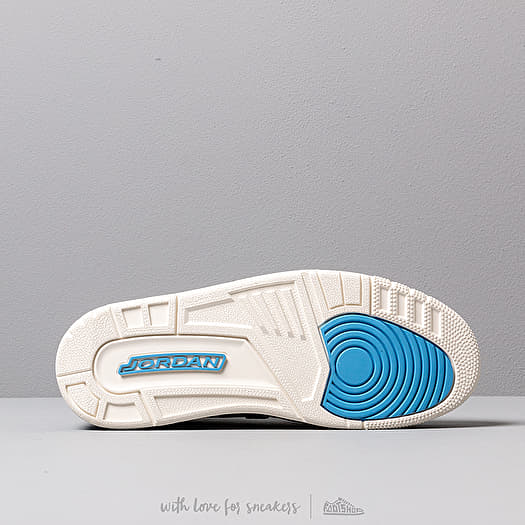シューズ(男性用) NIKE AIR JORDAN LEGACY312 LOW PALE BLUE Buy Jordan Legacy 312 Low 'Pale Blue' - CD7069 400 | GOAT