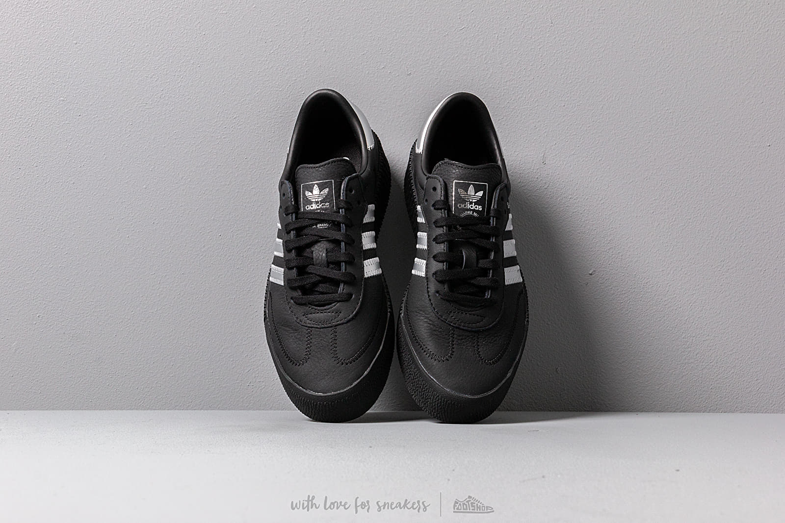 Női cipők adidas Sambarose W Core Black/ Silver Mate/ Core Black