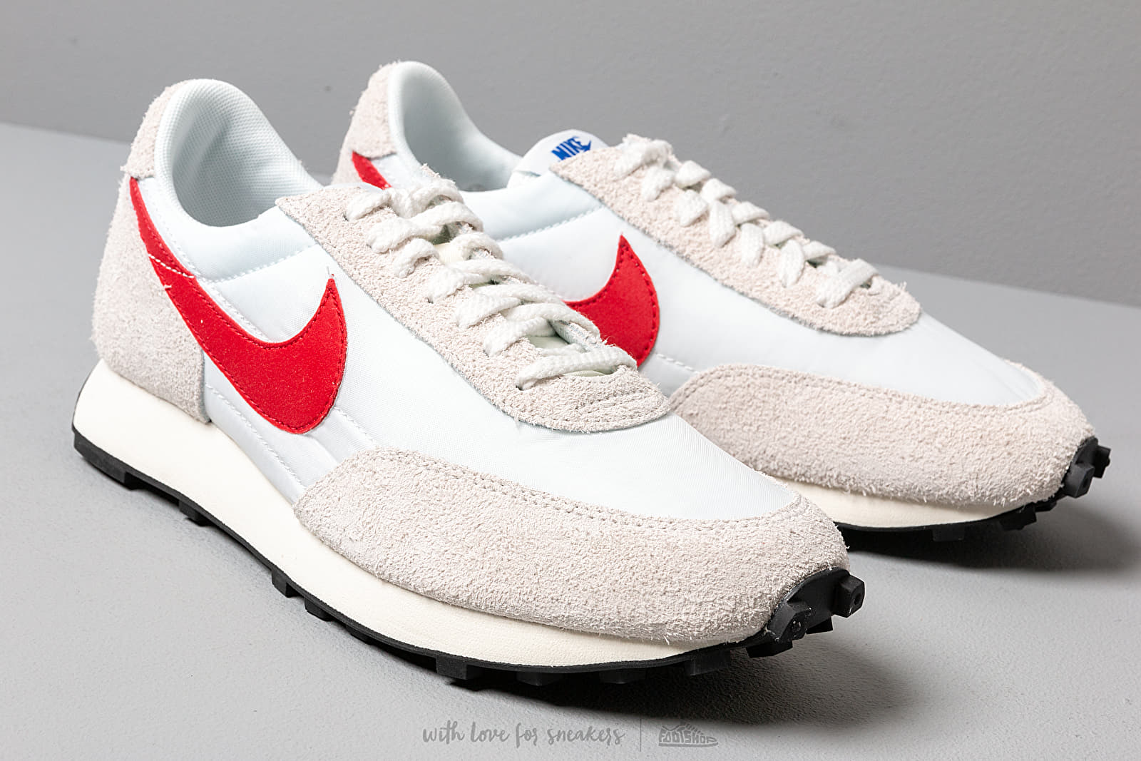Nike daybreak sales sp men's shoe