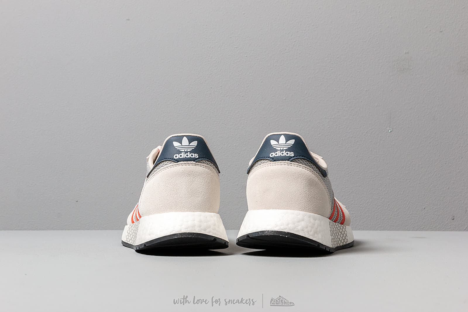 Férfi cipők adidas Marathon Tech Raw White/ Active Orange/ Collegiate Navy