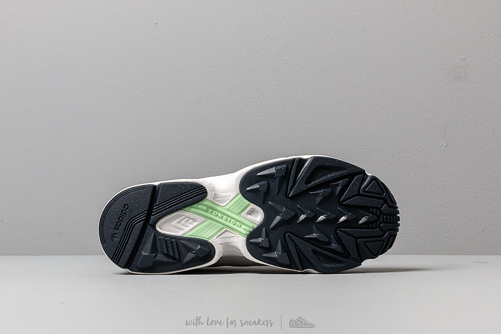 Adidas originals - yung'1 - baskets - blanc cassé et vert menthe deals