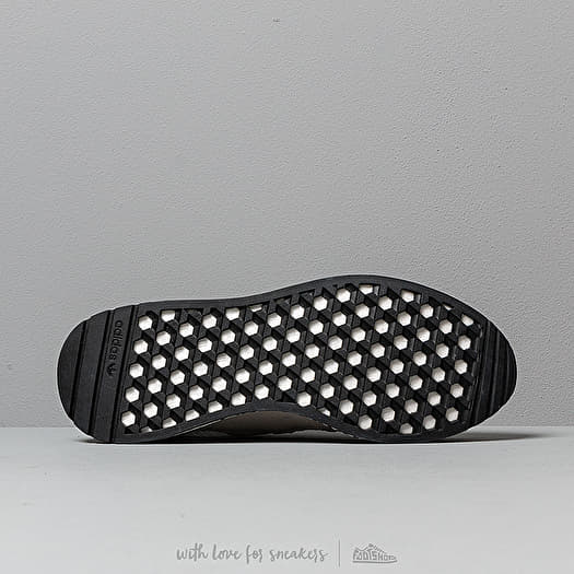 Adidas marathon tech carbon hotsell