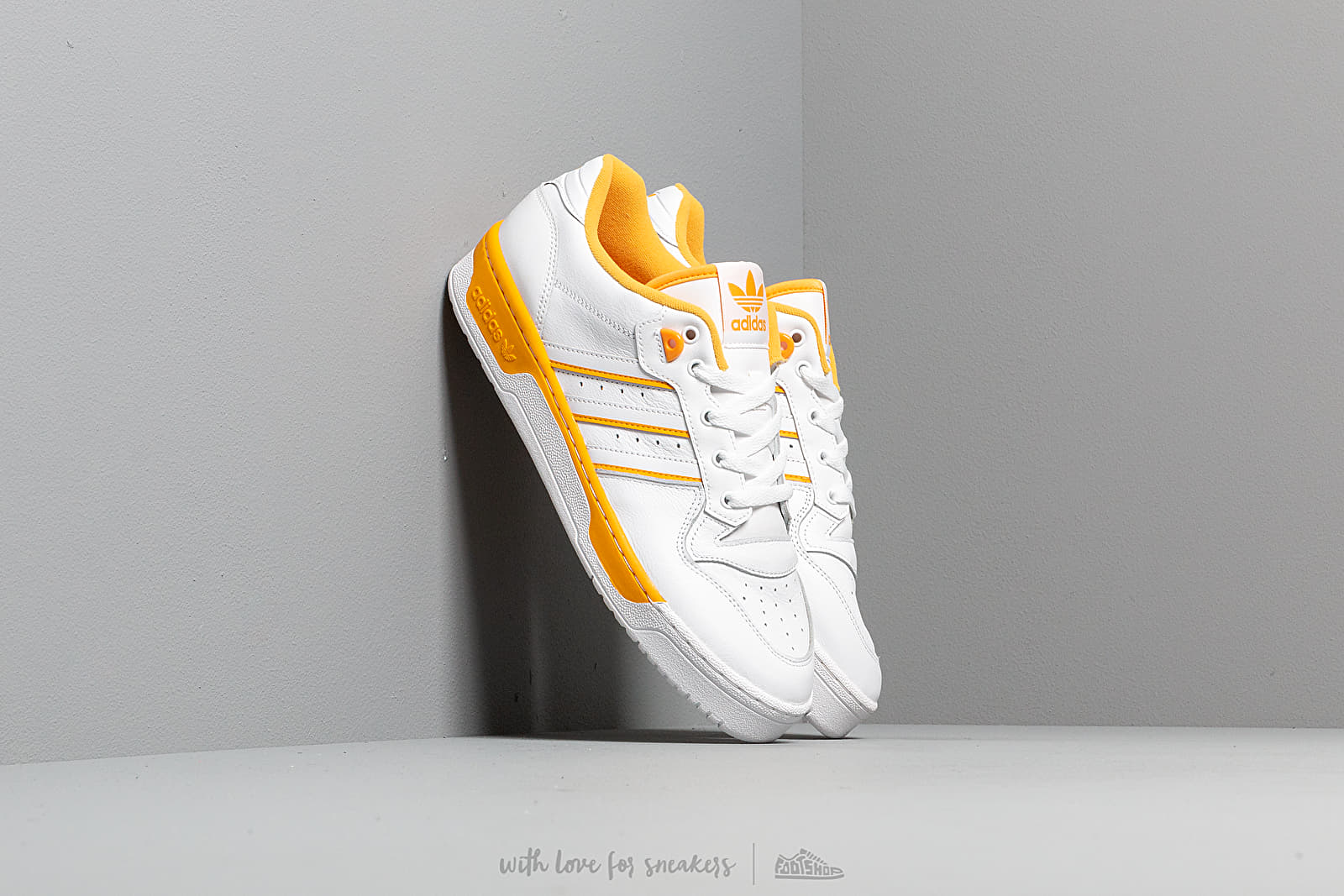 Men's shoes adidas Rivalry Low Ftw White/ Ftw White/ Active Gold