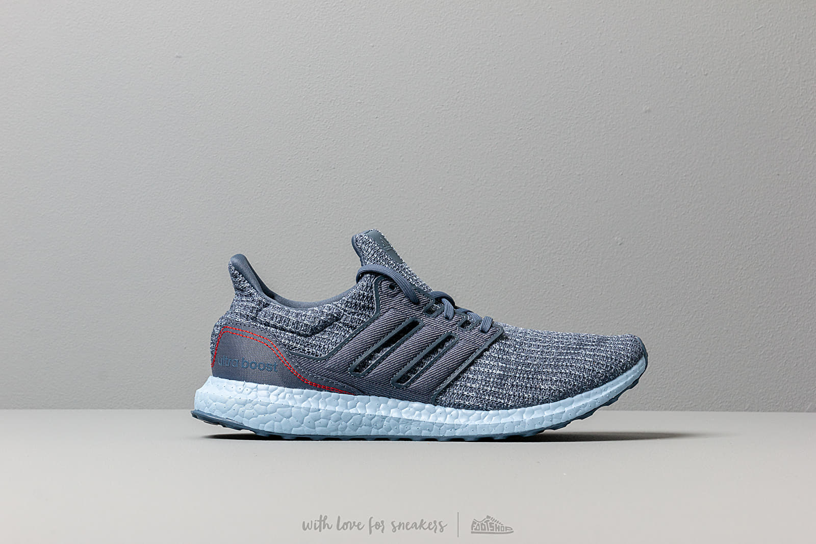 Ultra boost tech outlet ink glow blue