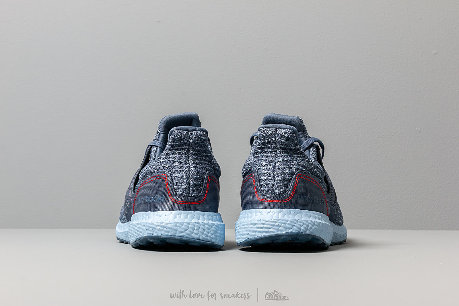 Ultra boost new arrivals glow blue