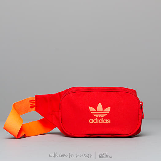 Heuptassen adidas Essential Cross Body Scarlet Footshop