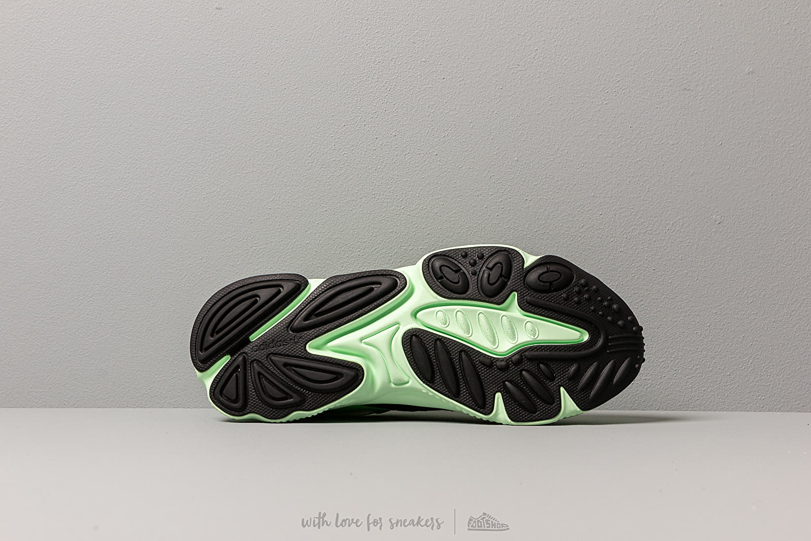 Herenschoenen adidas Ozweego Semi Green/ Core Black/ Glow Green