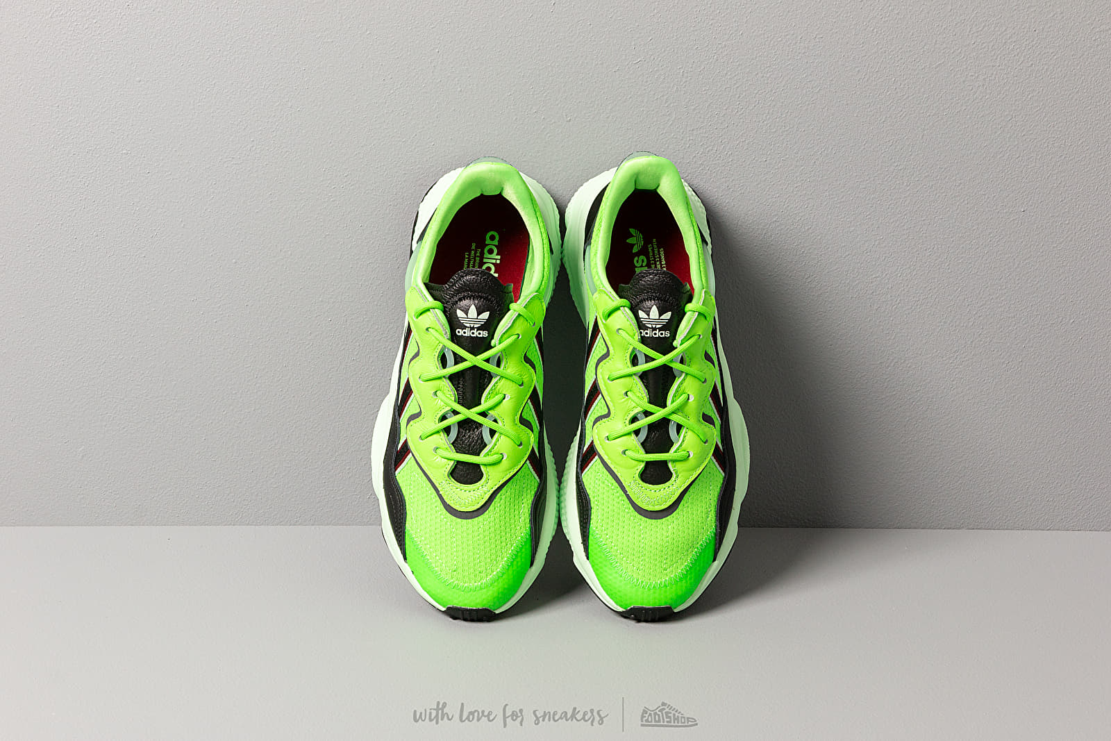 Herenschoenen adidas Ozweego Semi Green/ Core Black/ Glow Green