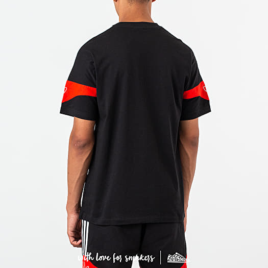 T shirts adidas Team Signature Trefoil Tee Black Core Red Footshop
