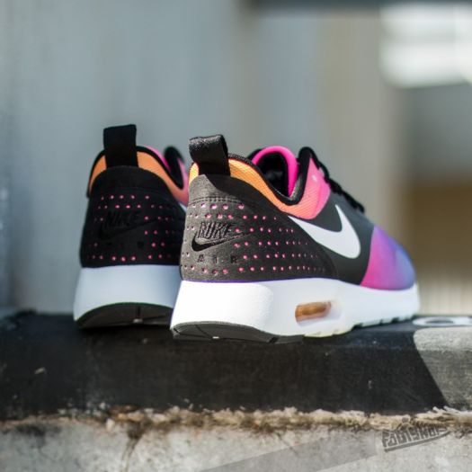 Nike tavas pink best sale
