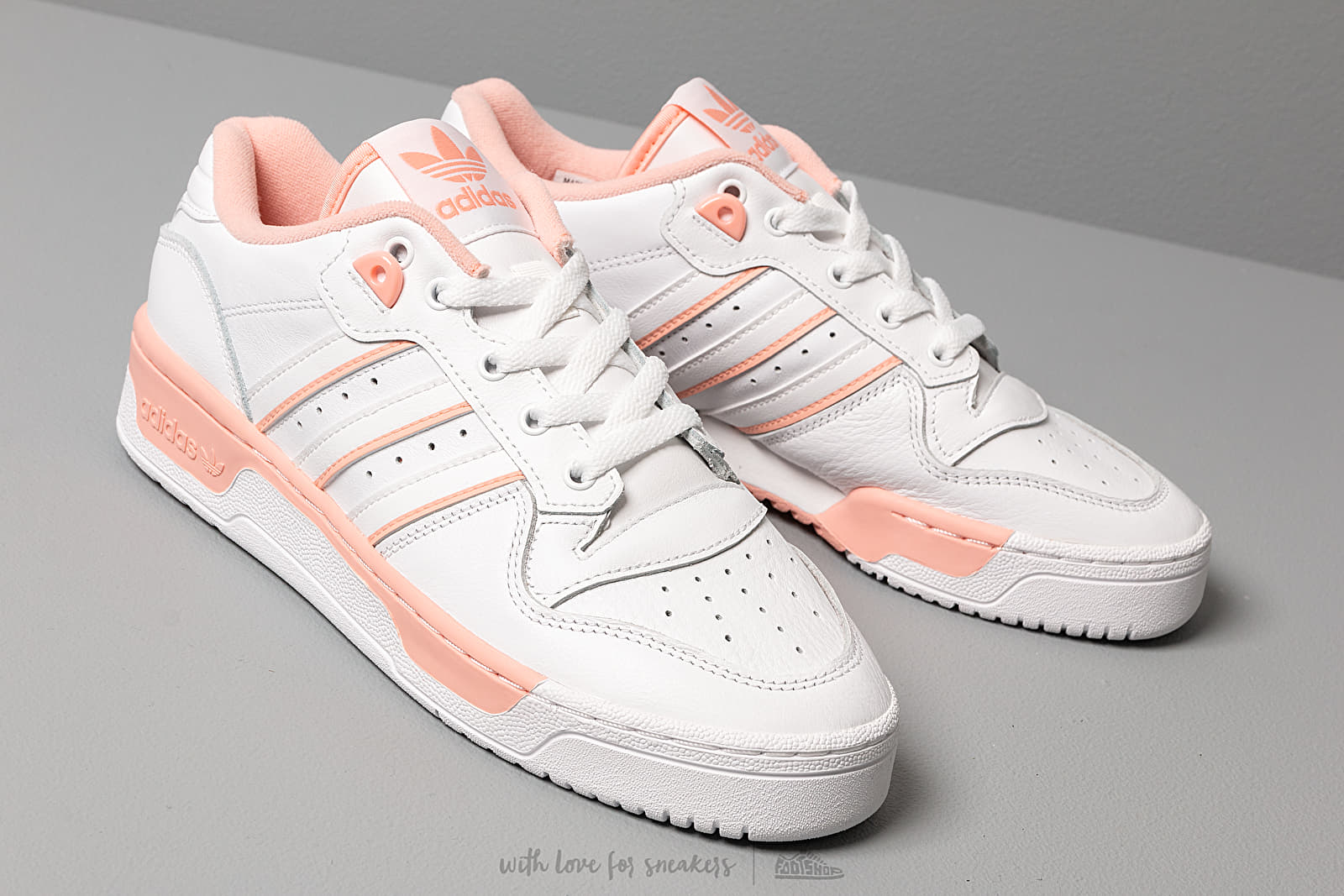 Zapatillas mujer adidas Rivalry Low W Ftw White/ Ftw White/ Glow Pink