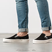 Vans og slip on black top