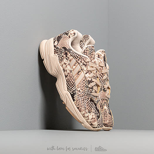 Adidas yung 1 mens white new arrivals