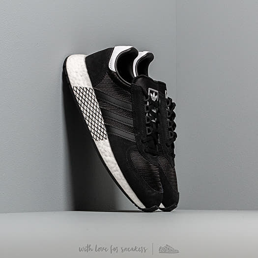 Adidas marathon tech black clearance
