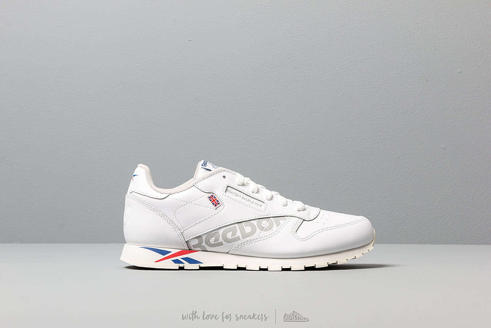Kids sneakers and shoes Reebok Classic Leather Active White Dark