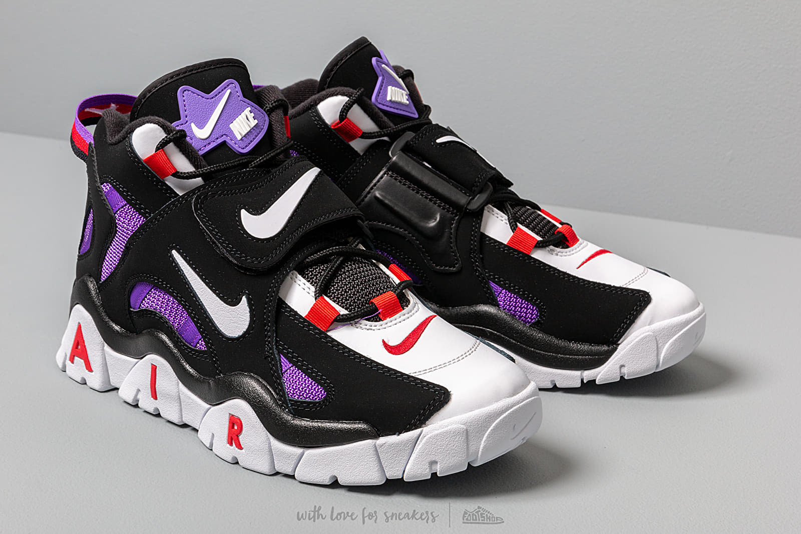Nike air barrage mid qs shop hyper grape