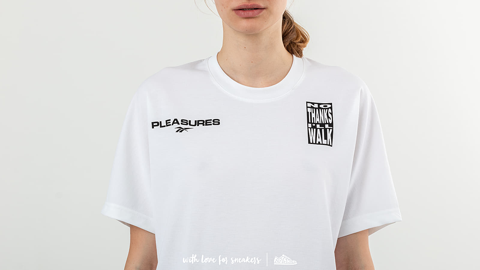 Reebok t shirt hotsell femme argent