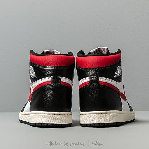 Chaussures et baskets homme Air Jordan 1 Retro High OG Black Gym Red White Sail Footshop