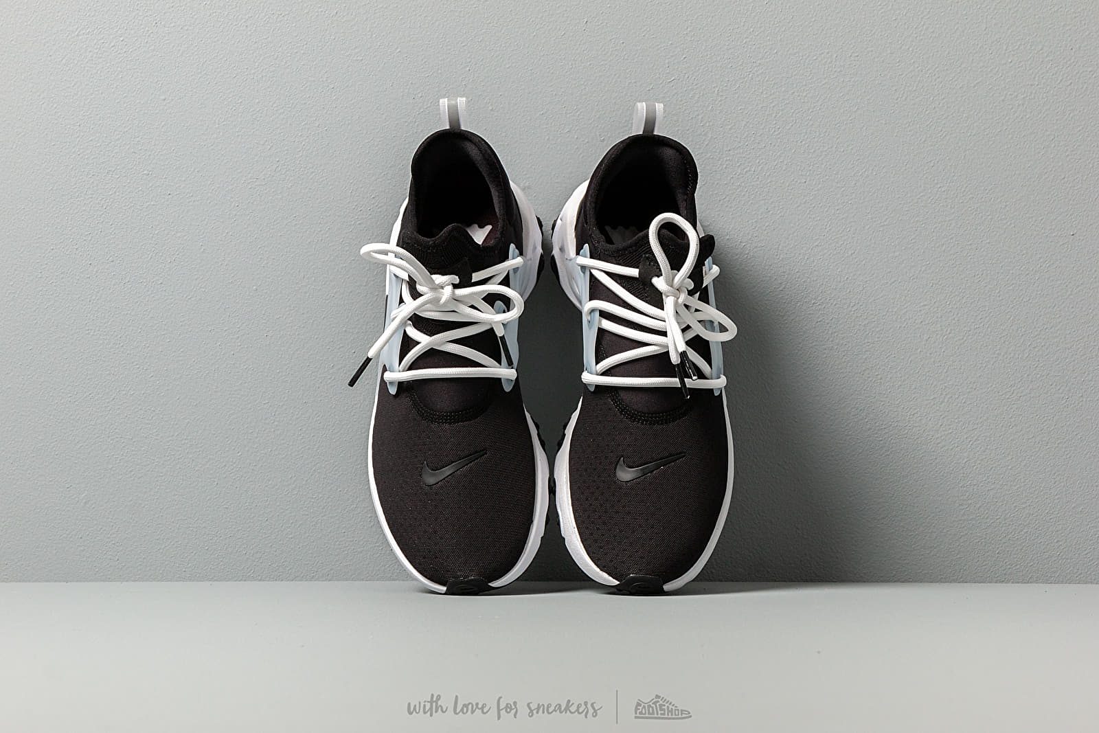 Men s shoes Nike React Presto Black Black White Footshop