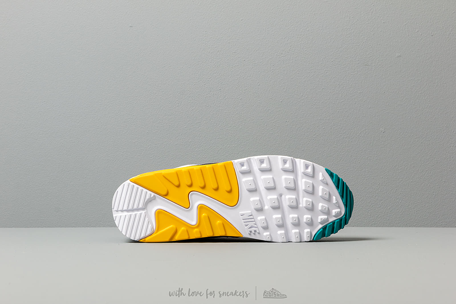 Nike 90 betrue shop