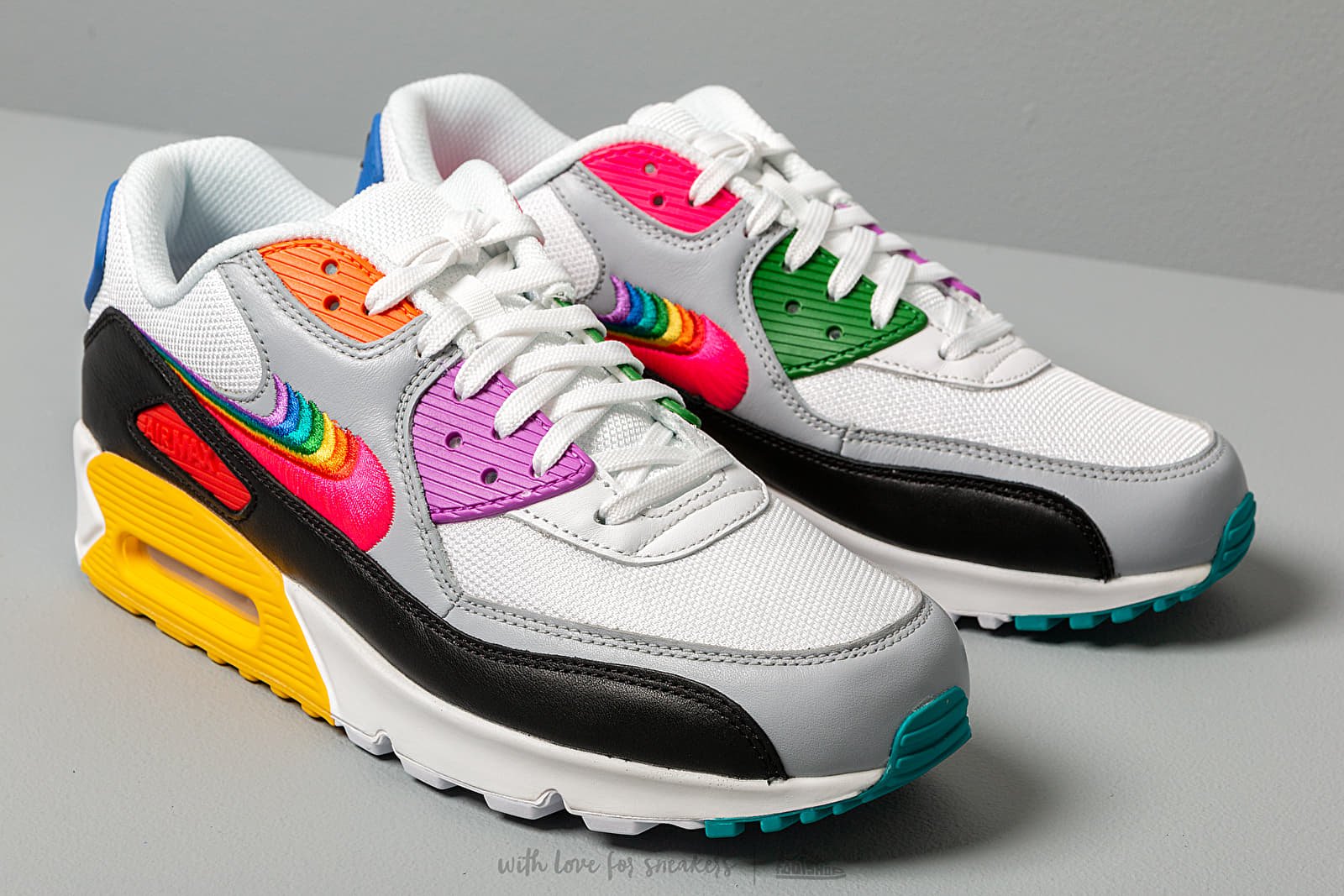 Men s shoes Nike Air Max 90 BETRUE White Multi Color Black Wolf Grey Footshop