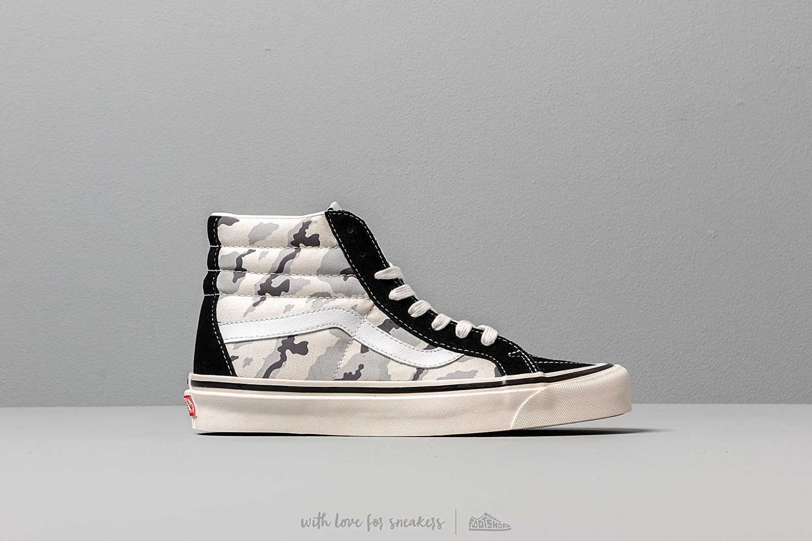 Shoes Vans Sk8-Hi 38 Dx (Anaheim Factory) Black/ White Camo