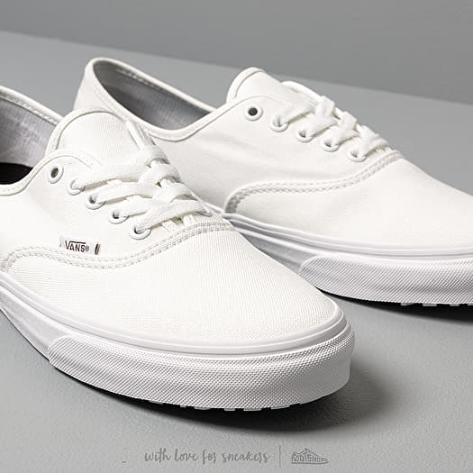 Vans authentic deals white men