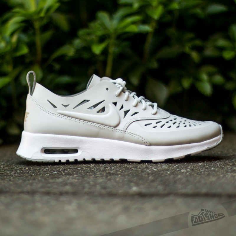 Nike air max thea joli white online