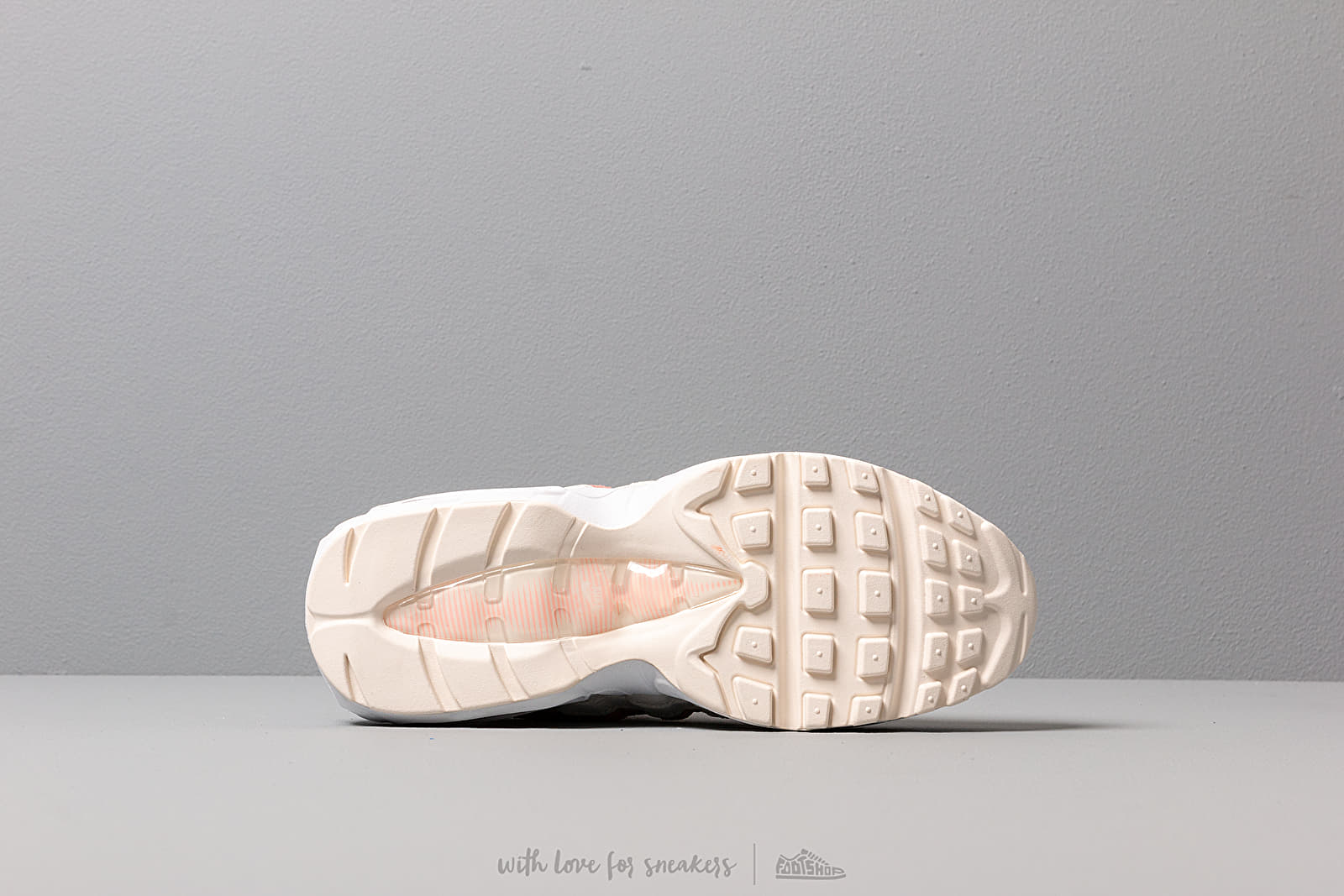 Women s shoes Nike Wmns Air Max 95 Sail White Bleached Coral