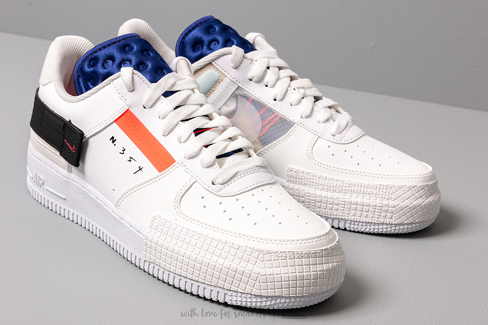 Men s shoes Nike Air Force 1 Type Summit White Red Orbit White Black Footshop