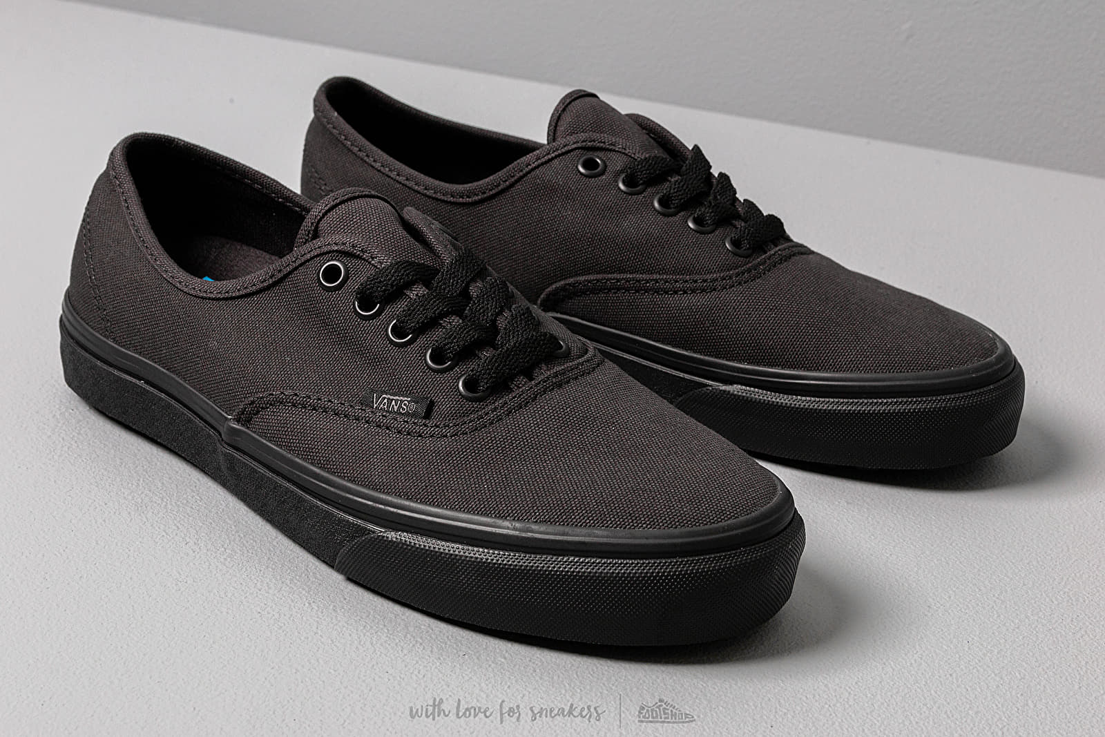 Vans ua authentic uc sales