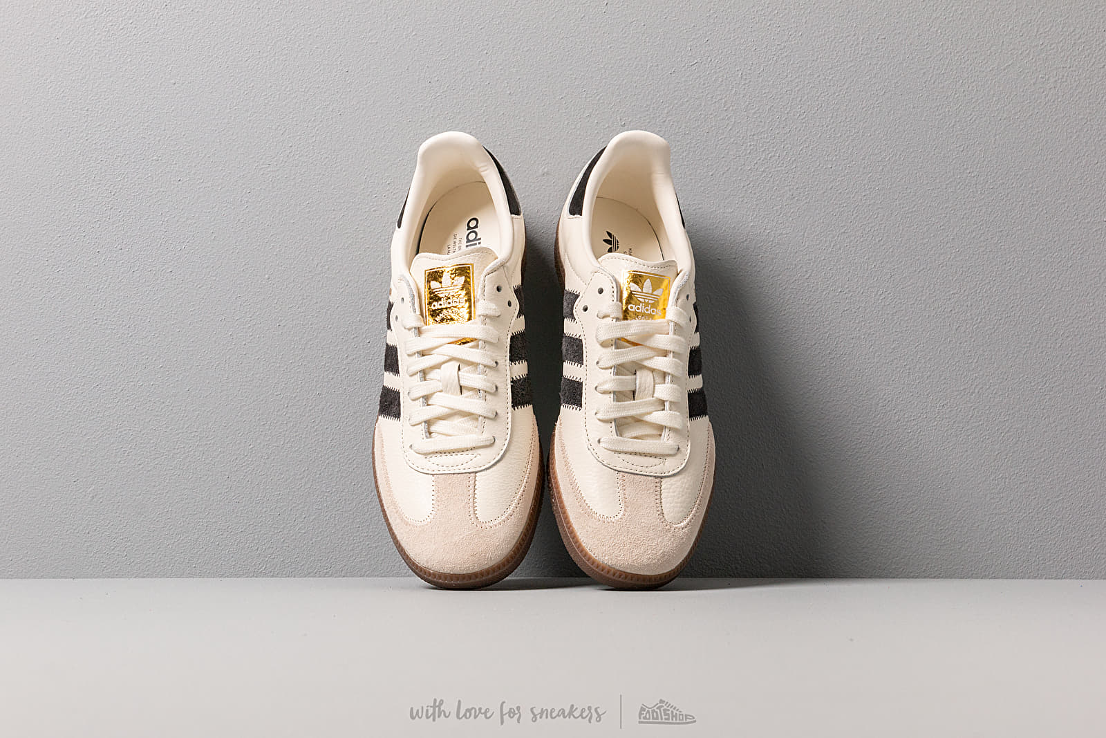 Nmd off white carbon discount
