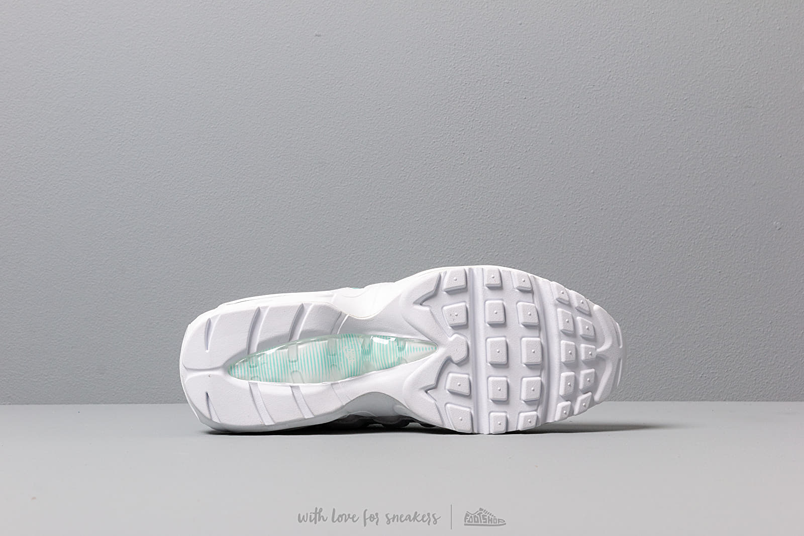 Buty damskie Nike Wmns Air Max 95 White/ White-Light Aqua