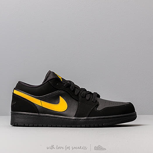 Încălțăminte și sneakerși pentru bărbați Air Jordan 1 Low Black
