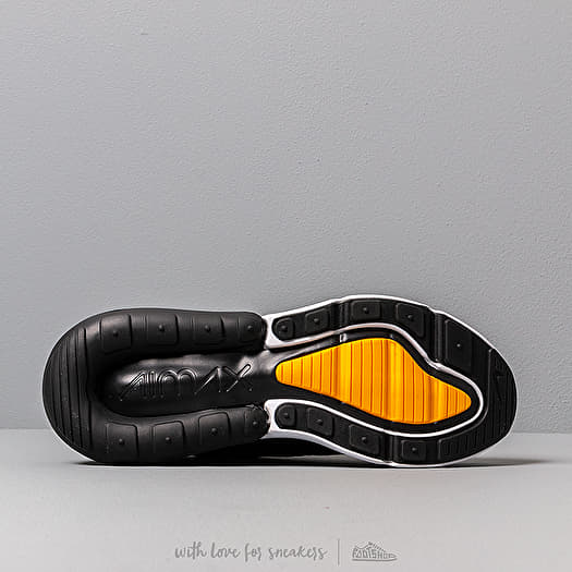 Nike W Air Max 270