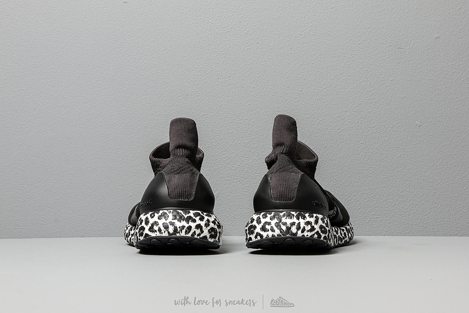 Sapatos de mulher adidas x Stella McCartney UltraBOOST X 3.D. Urban Earth/ Urban Earth/ Night Steel