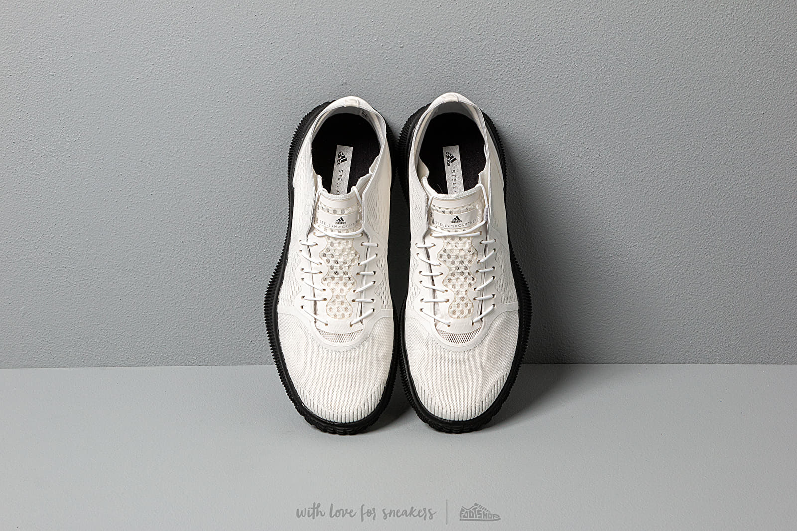 Scarpe donna adidas x Stella McCartney PureBOOST Trainer Core White/ Iron Metalic/ Light Solid Grey